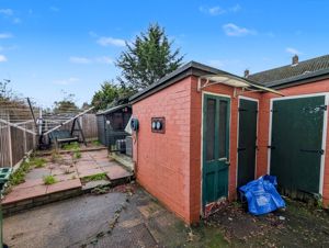 Photo 11- click for photo gallery